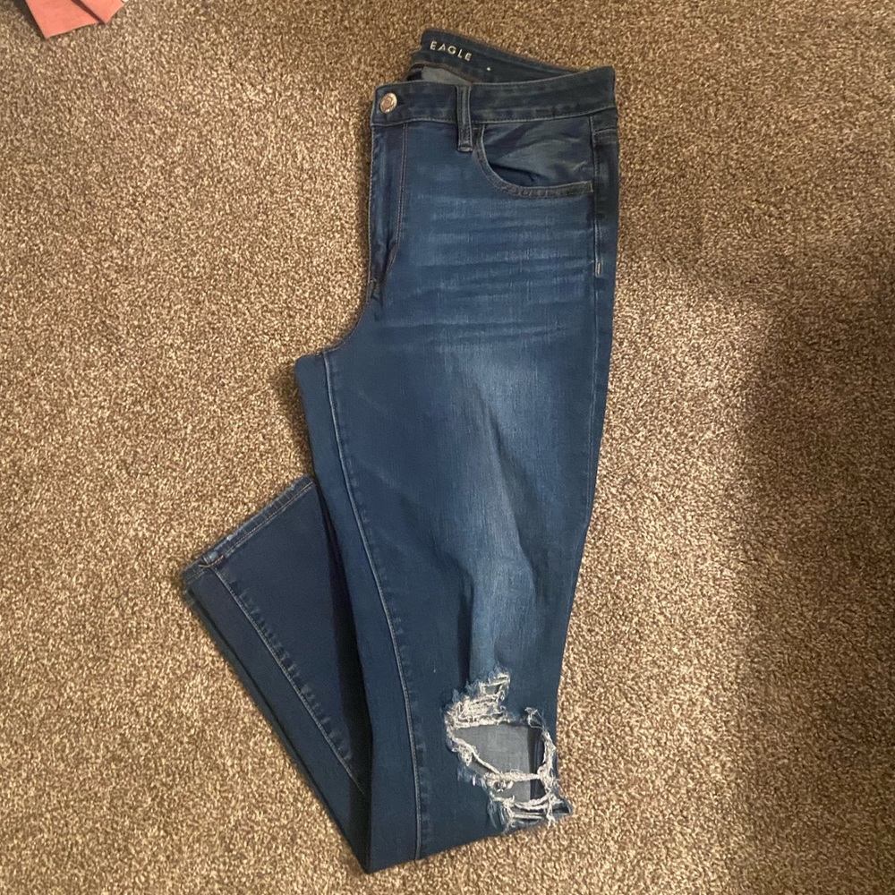 American Eagle high rise distressed jean